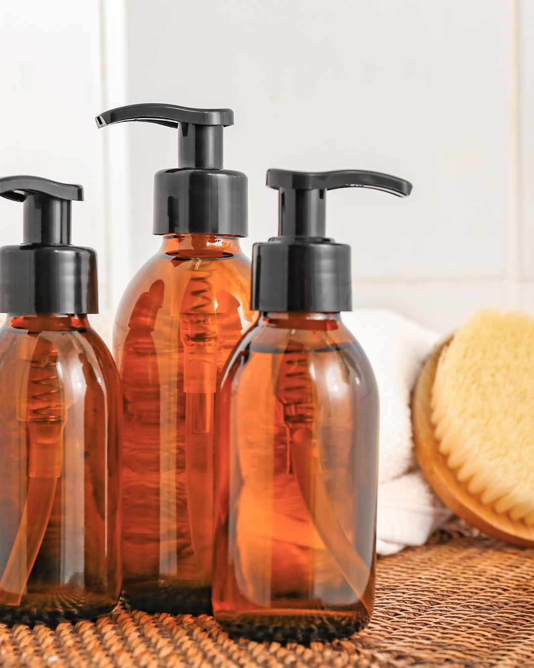 Castile Soap Shower Gel: How to Customize Scents and Lather Naturally